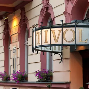Tivoli Hotel